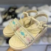 آلما گالری فروشگاه کیف و کفش زنانه و دخترانه کتونی کتانی کفش ونس کفش راح کتونی ورزشی صندل کفش تابستانی صندل تابستونی