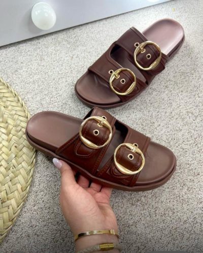 چرم قهوه ای