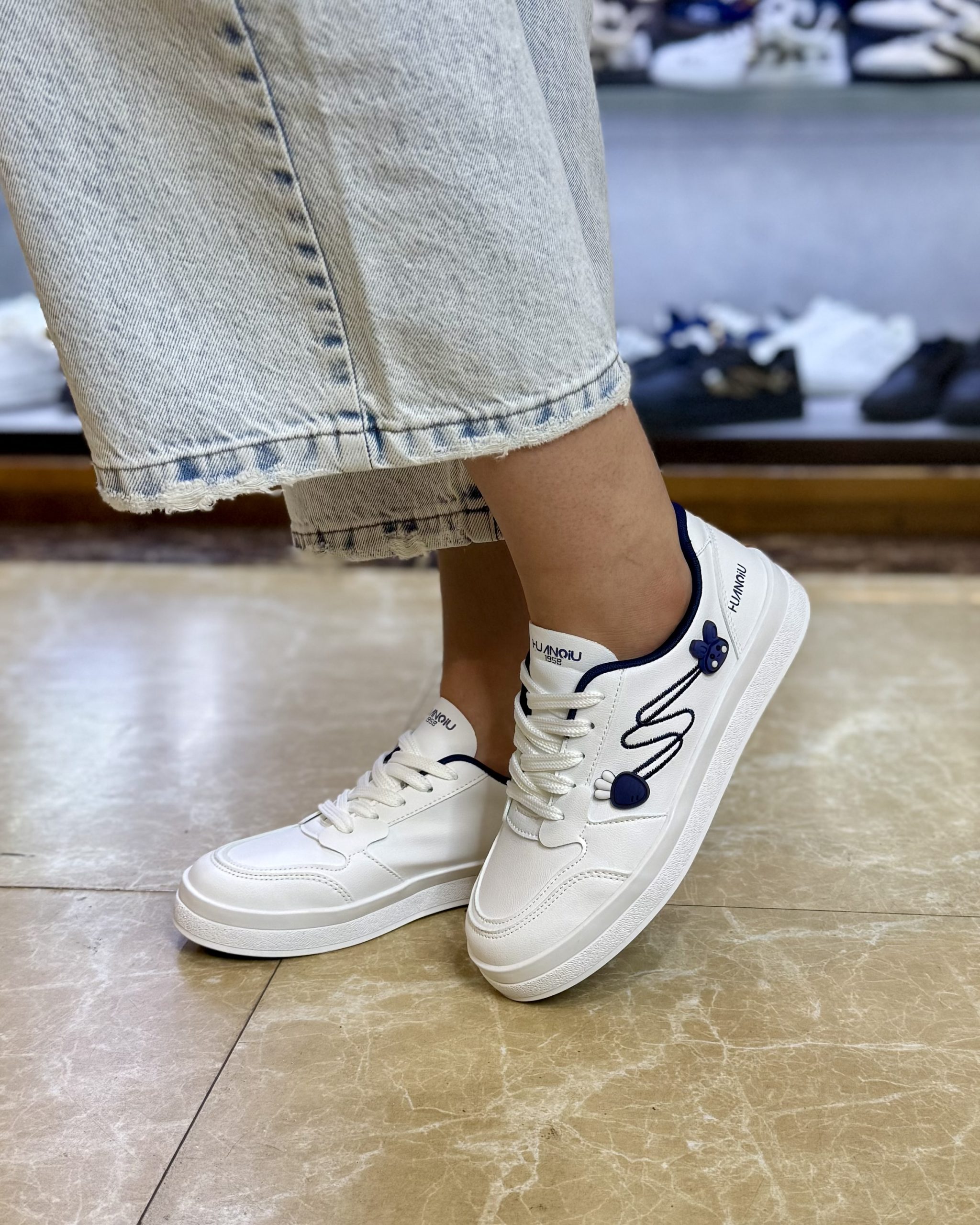 vans khargoshi dd&oo کتانی ونس دخترانه خرگوشی برند نونا