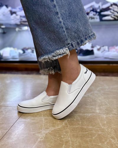 ونس دو کش زنانه چرم سفید